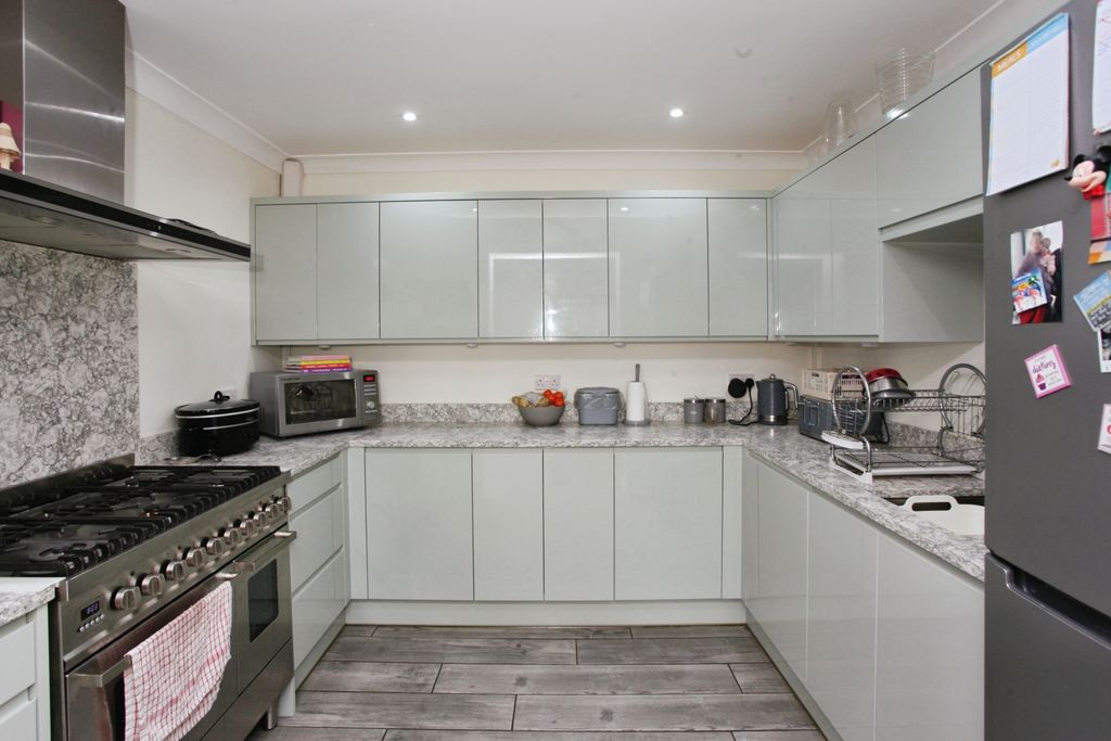 Additional image 11 of 3 bed end terrace house for saleShakespeare Road, Cwmbran NP44