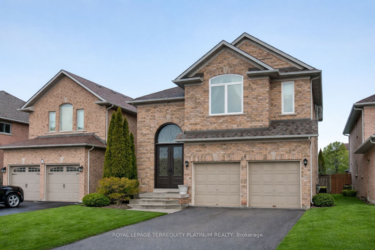 68 Grandlea Crescent, Markham, ON, L3S 4A3