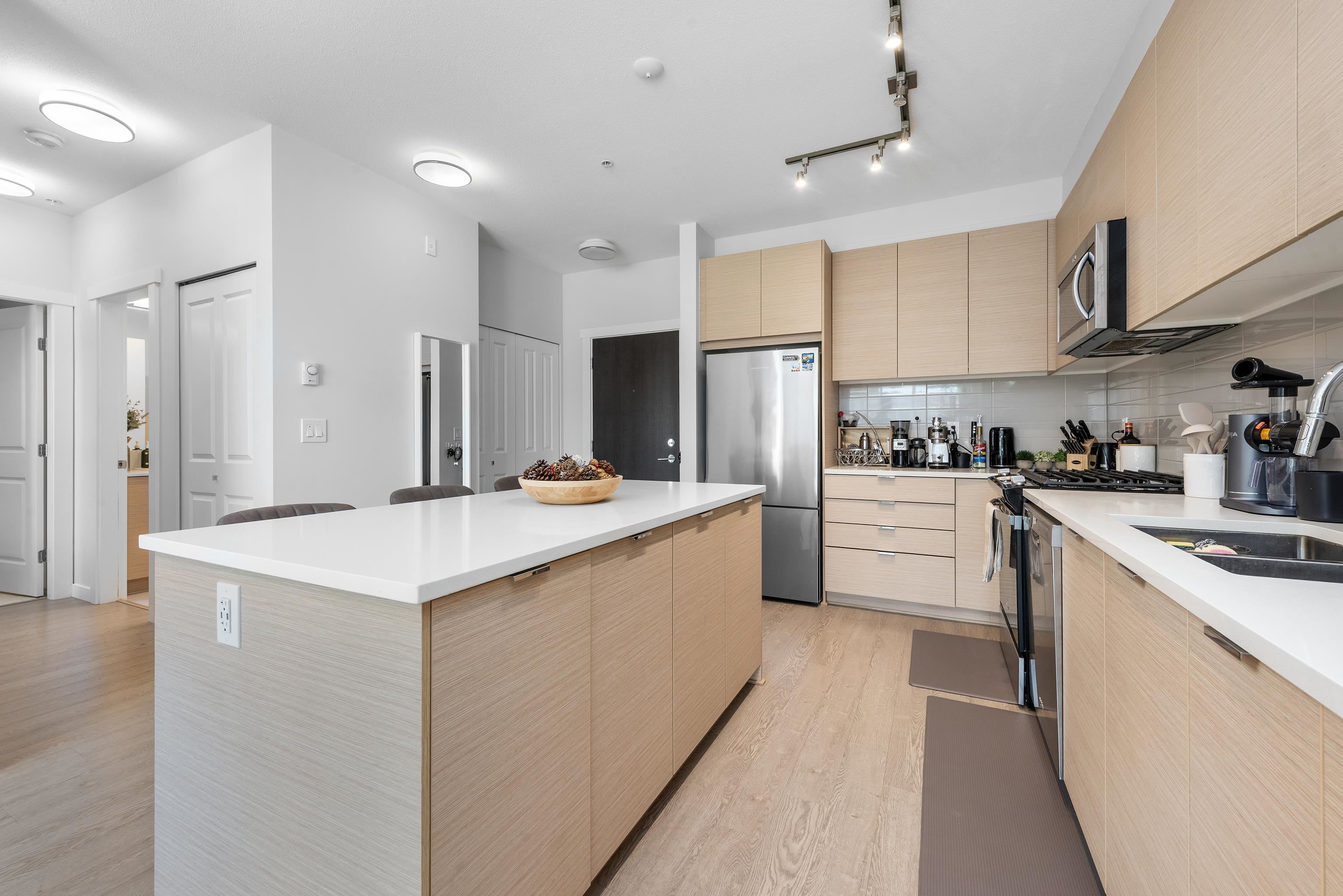 Additional image 4 of B303-8150 207 Street, Langley, BC, V2Y 4J3