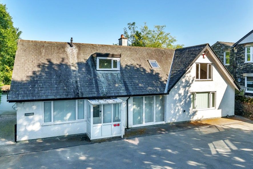 Additional image 13 of 2 bed flat for saleFirst Floor Flat At Yewgarth, New Road, Windermere, Cumbria LA23