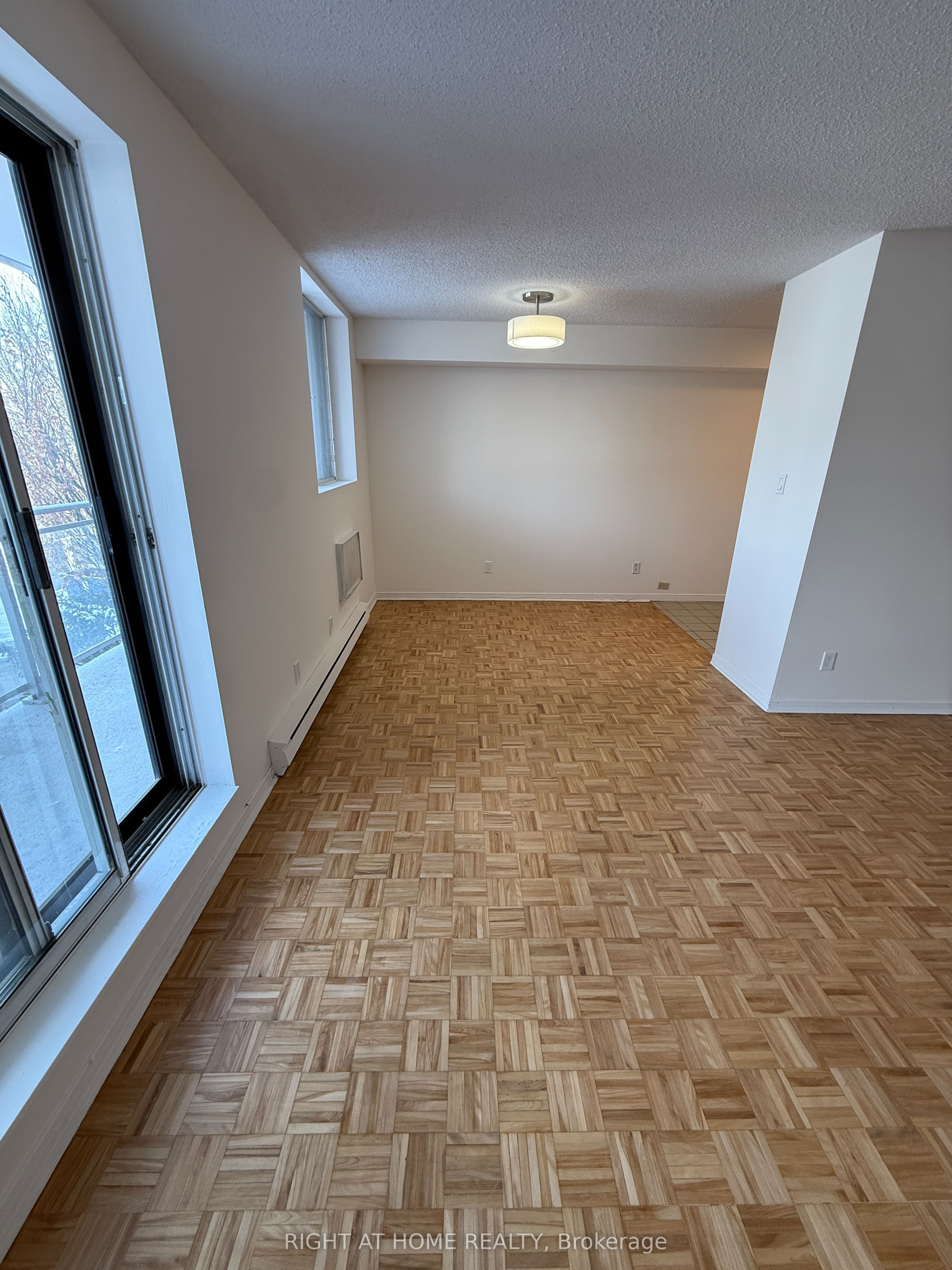 Additional image 6 of 205-855 Wilson Road N, Oshawa, ON, L1G 7W6