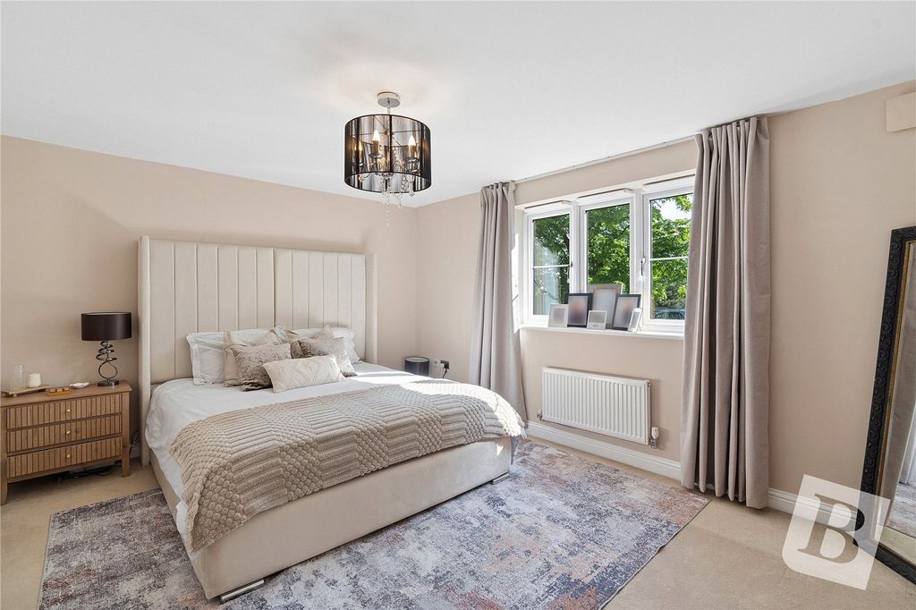 Additional image 8 of 4 bed terraced house for saleStephen Jewers Gardens, Barking IG11