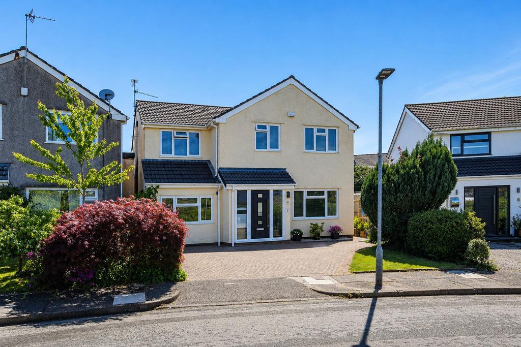 4 bed property for saleBryn Coed, Radyr, Cardiff CF15
