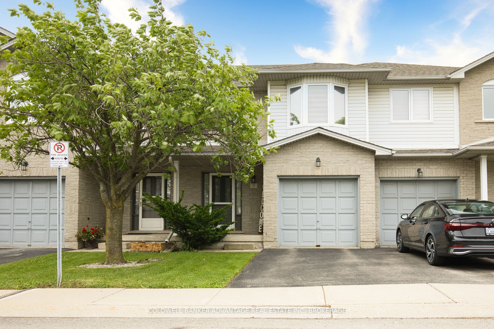 2-800 Paramount Drive, Hamilton, ON, L8J 3V8
