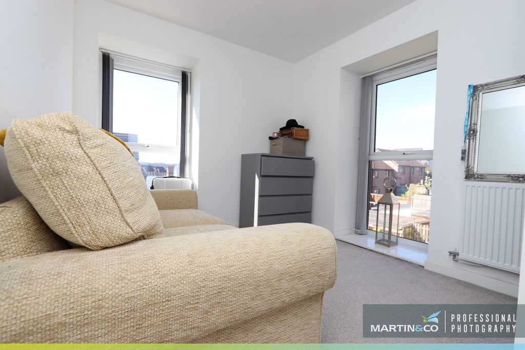 Additional image 12 of 2 bed flat for saleChurch Road, St Edeyrns CF3