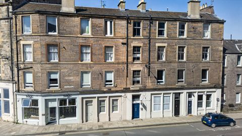 3 2F1 Meadowbank, Edinburgh EH8