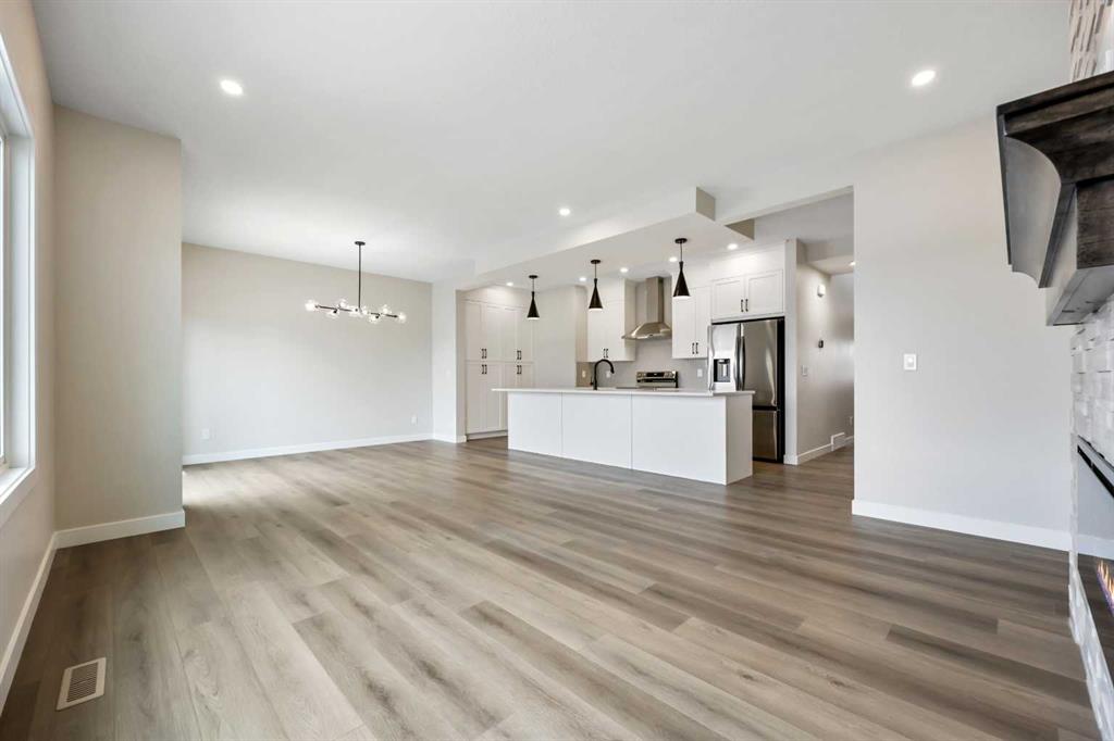 Additional image 5 of 825 Baywater Place SW, Airdrie, AB, T4B3V3
