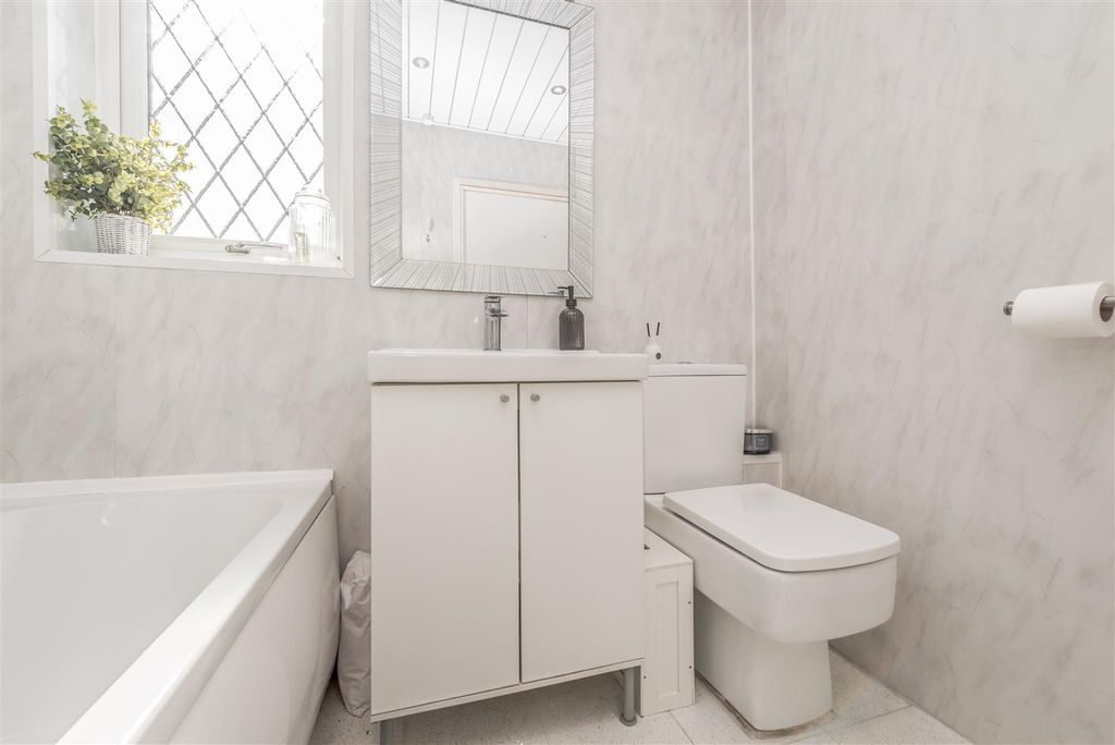 Additional image 22 of 3 bed terraced house for saleSwallow Crescent, Wortley, Leeds LS12