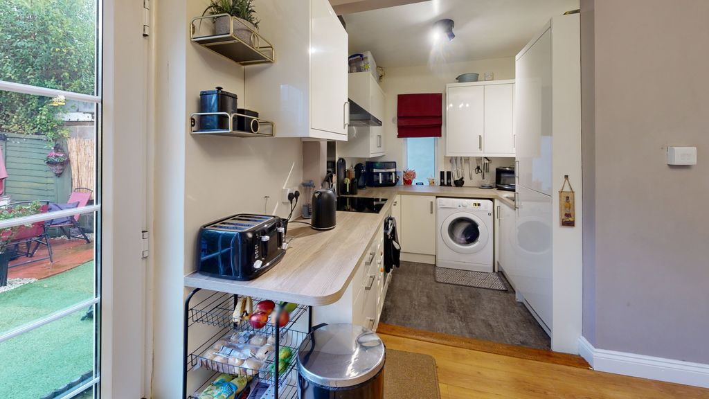 Additional image 3 of 3 bed semi-detached house for saleCrow Hill, Broadstairs, Kent CT10