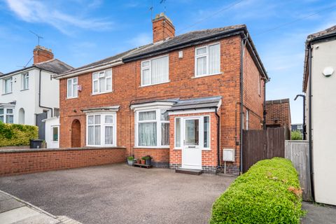 The Approach, Leicester LE5