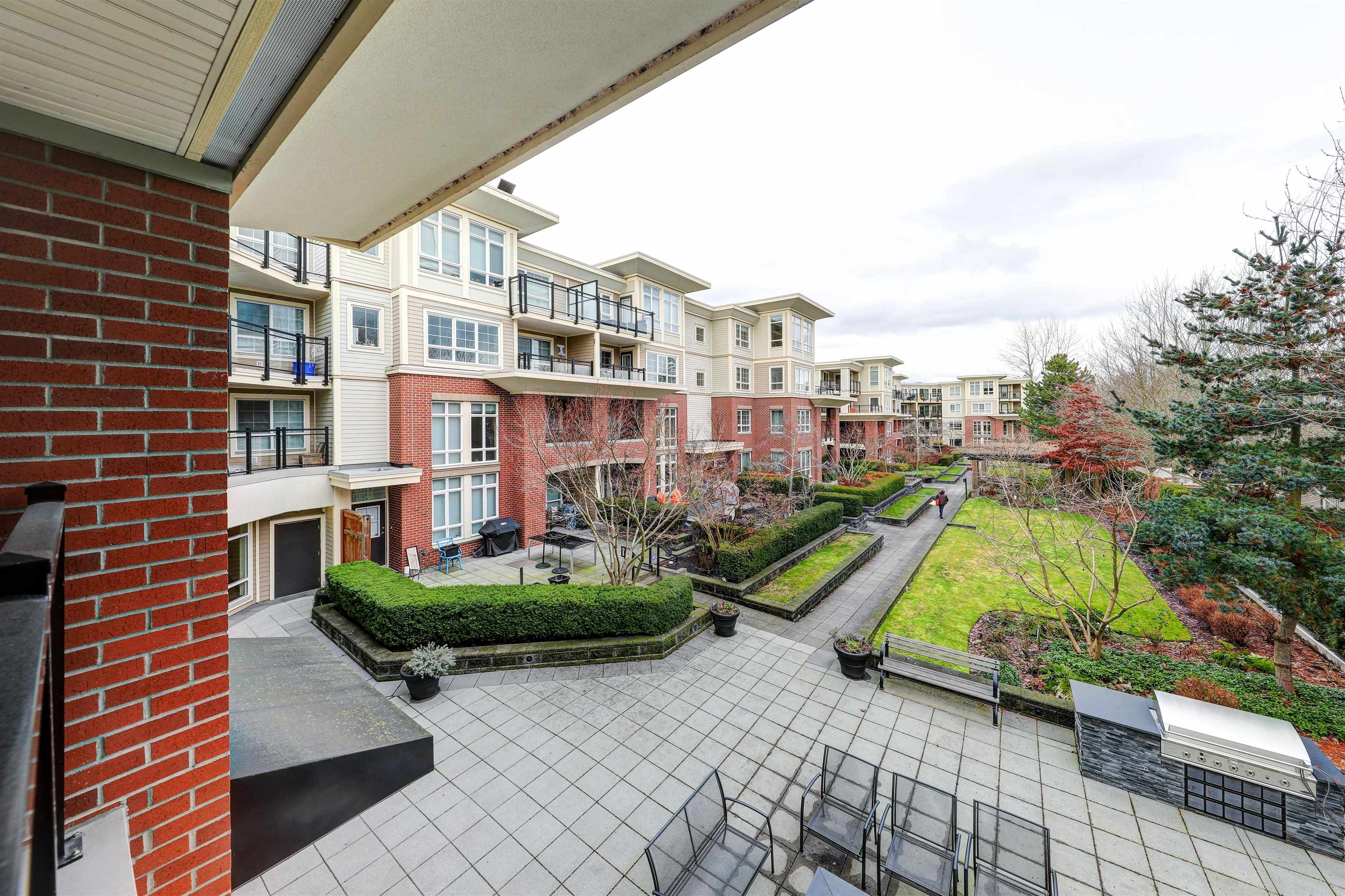 Additional image 3 of 205-2940 King George Boulevard, Surrey, BC, V4P 1A2