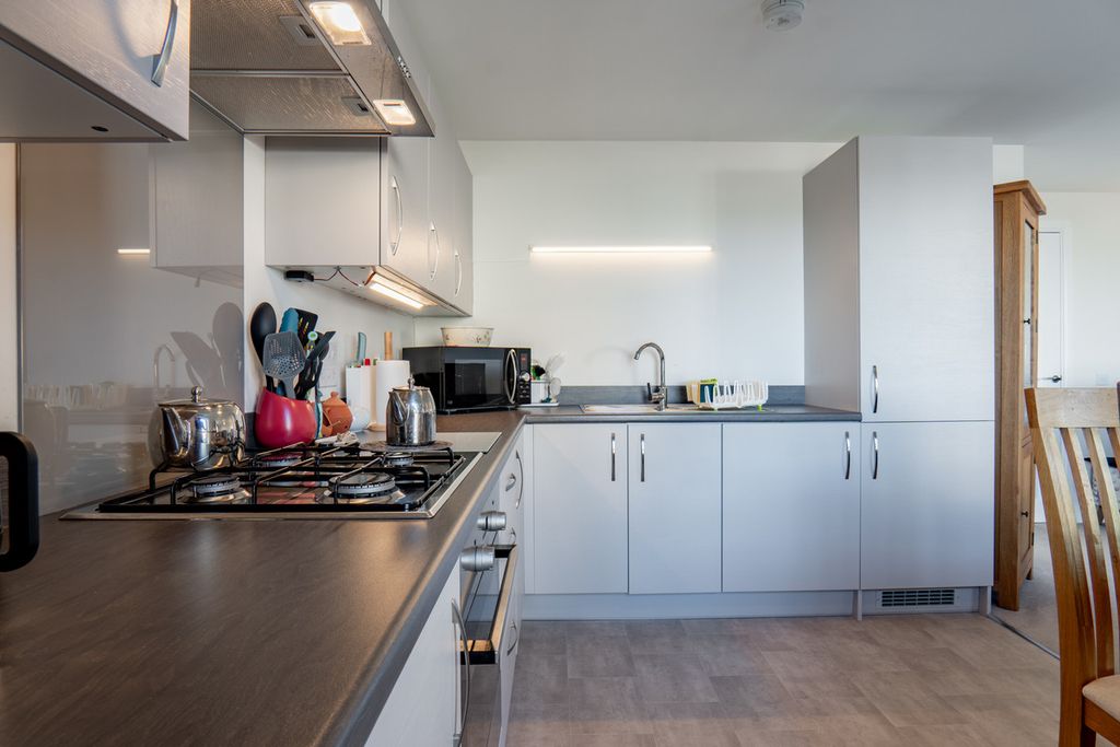 Additional image 7 of 2 bed flat for saleDrummossie Road, Inverness IV2