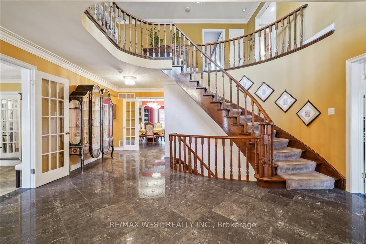 Additional image 3 of 190 Sandys Drive, Vaughan, ON, L4L 3E3