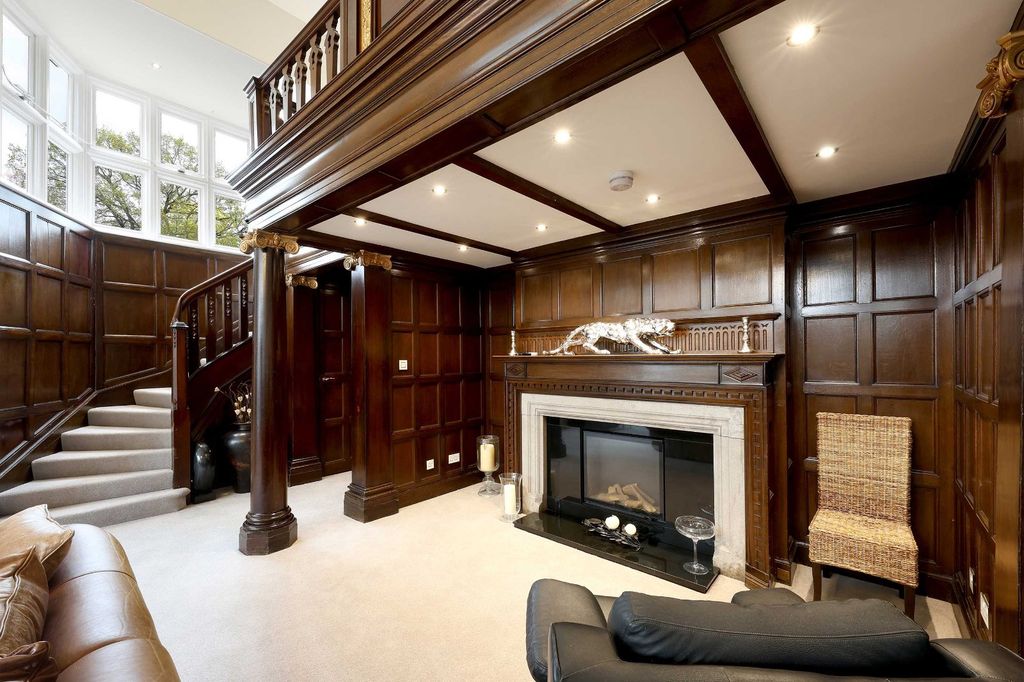 Additional image 6 of 4 bed detached house for saleQueen Elizabeth Crescent, Beaconsfield, Buckinghamshire HP9