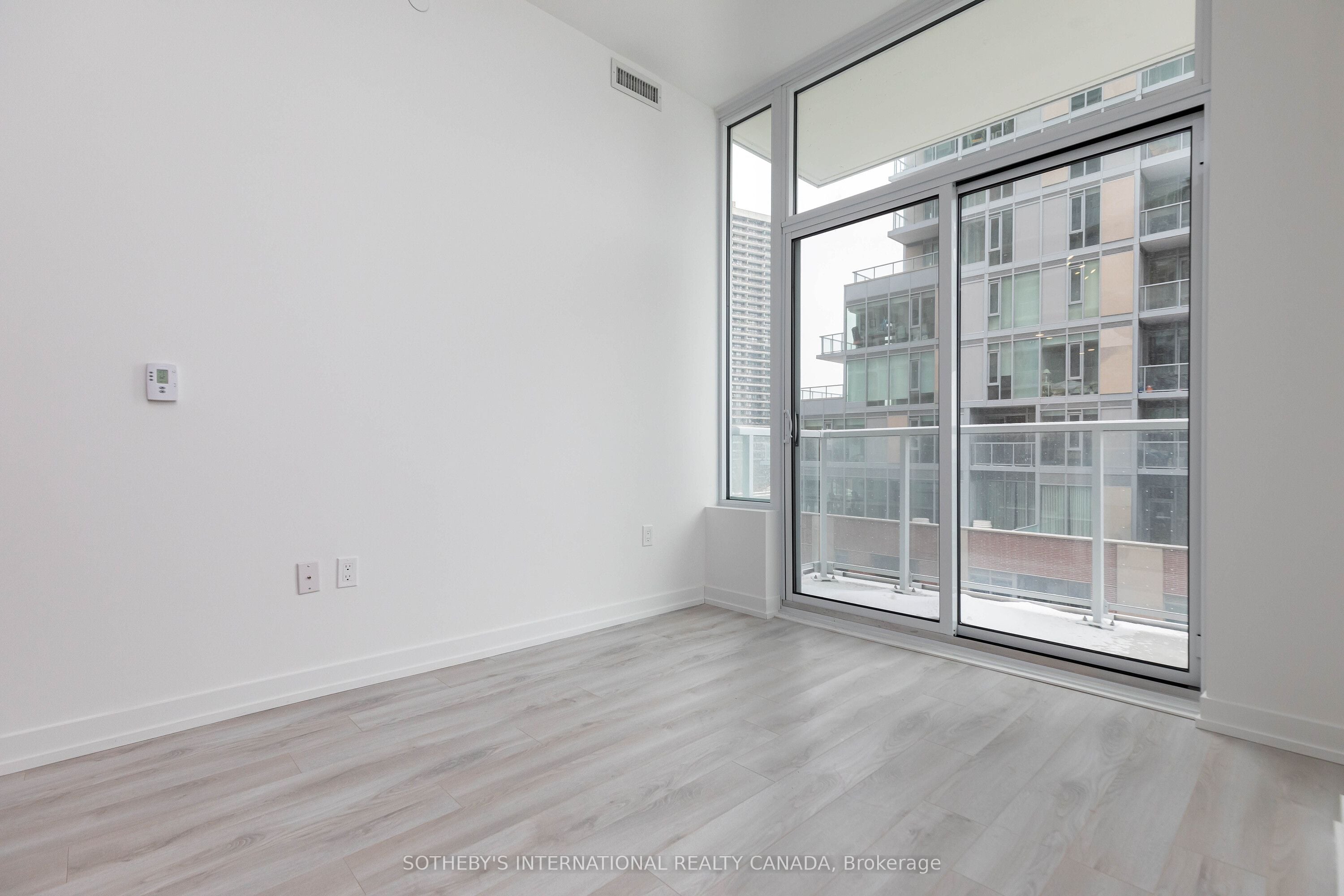 Additional image 5 of 403-33 Helendale Avenue, Toronto, ON, M4R 0A4