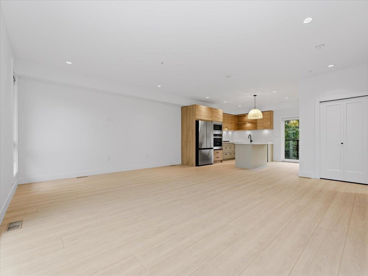 Additional image 2 of 30-20335 70a Avenue, Langley, BC, V2Y 1S8