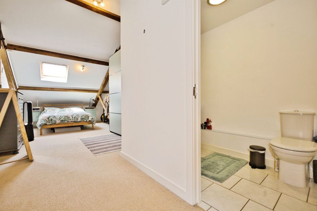Additional image 13 of 2 bed flat for saleThe Barley Yard, Crewkerne TA18
