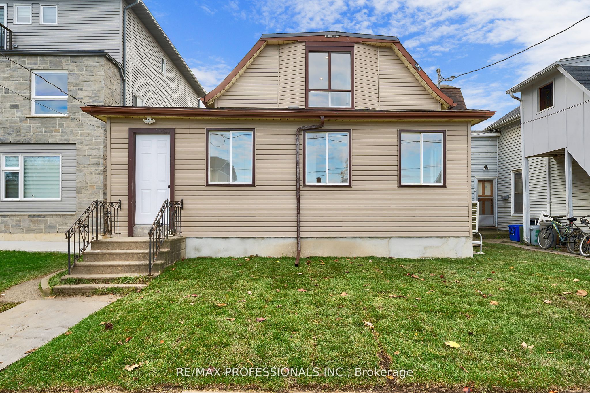 Additional image 2 of 27 Oakdale Avenue, St. Catharines, ON, L2P 2B8