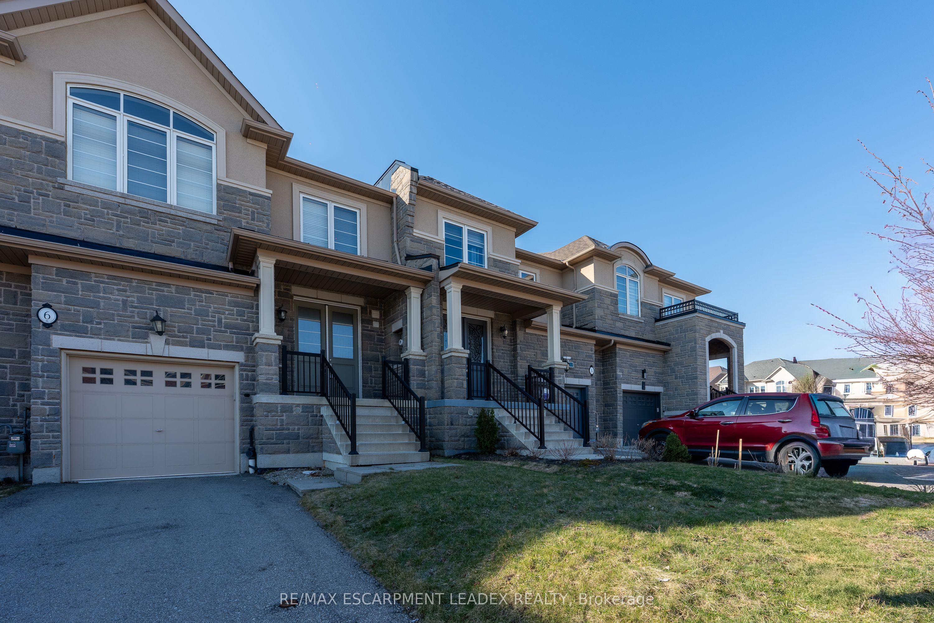 6 Heming Trail, Hamilton, ON, L9K 0H8