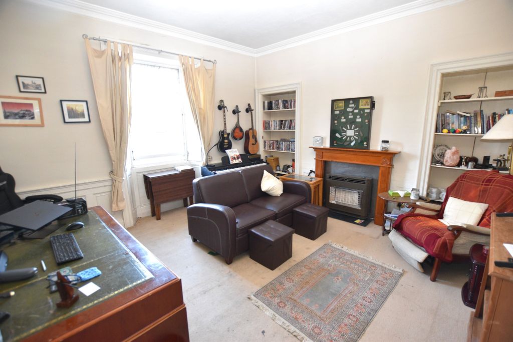 Additional image 2 of 2 bed maisonette for sale140 High Street, Forres IV36