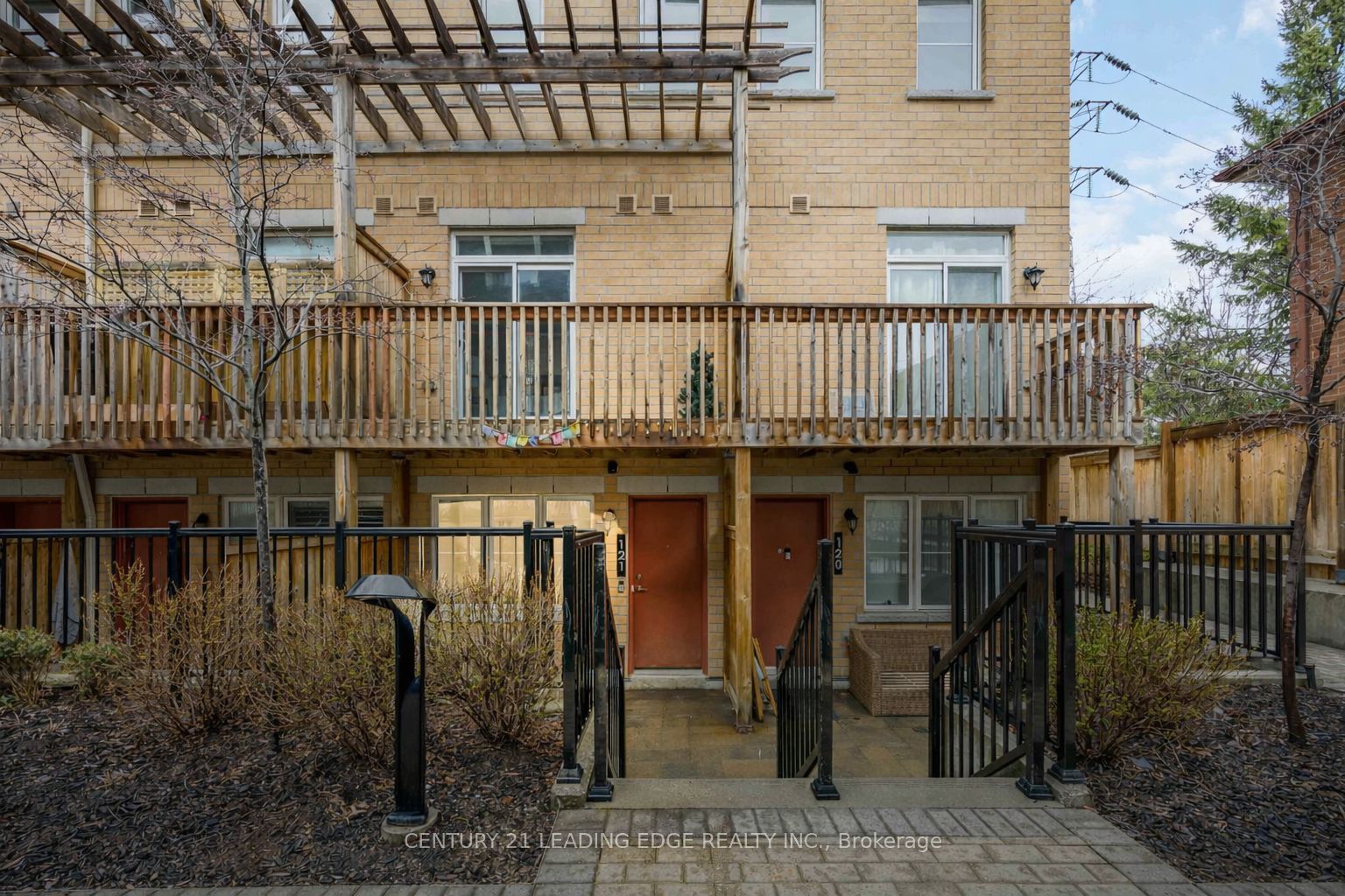 Additional image 3 of 121-380 Hopewell Avenue, Toronto, ON, M6E 2S2