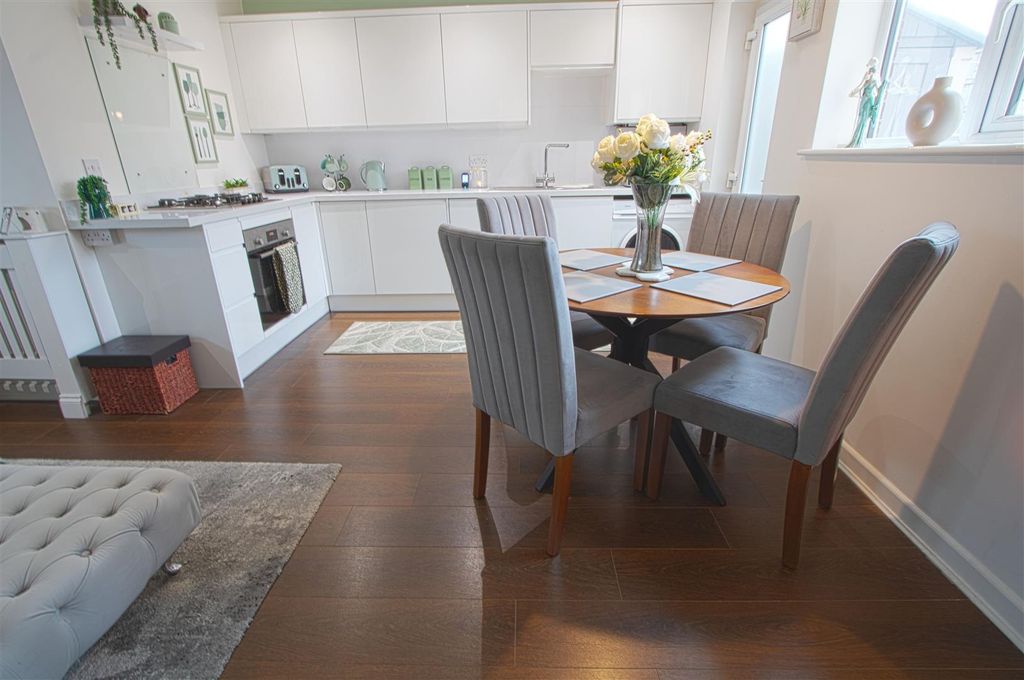 Additional image 3 of 2 bed maisonette for saleLangham Crescent, Billericay CM12