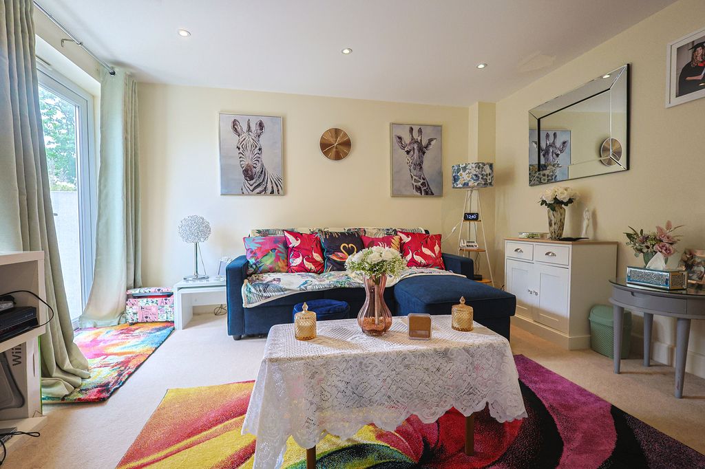 Additional image 2 of 1 bed property for saleRue Du Marais, Vale, Guernsey GY3