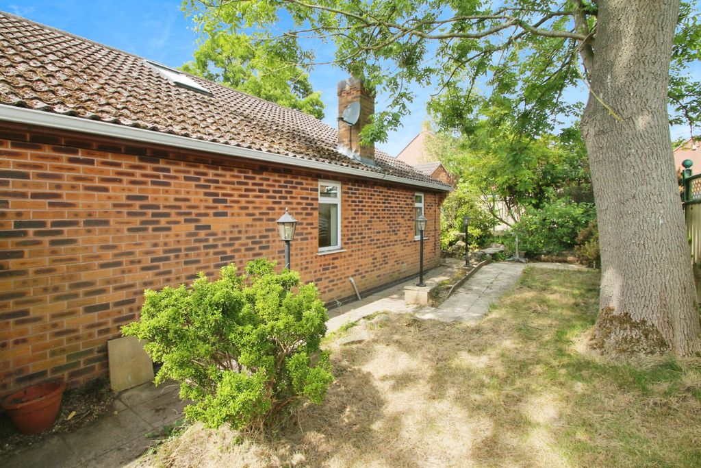 Additional image 34 of 3 bed detached bungalow for salePoplar Avenue, Markfield, Leicestershire LE67