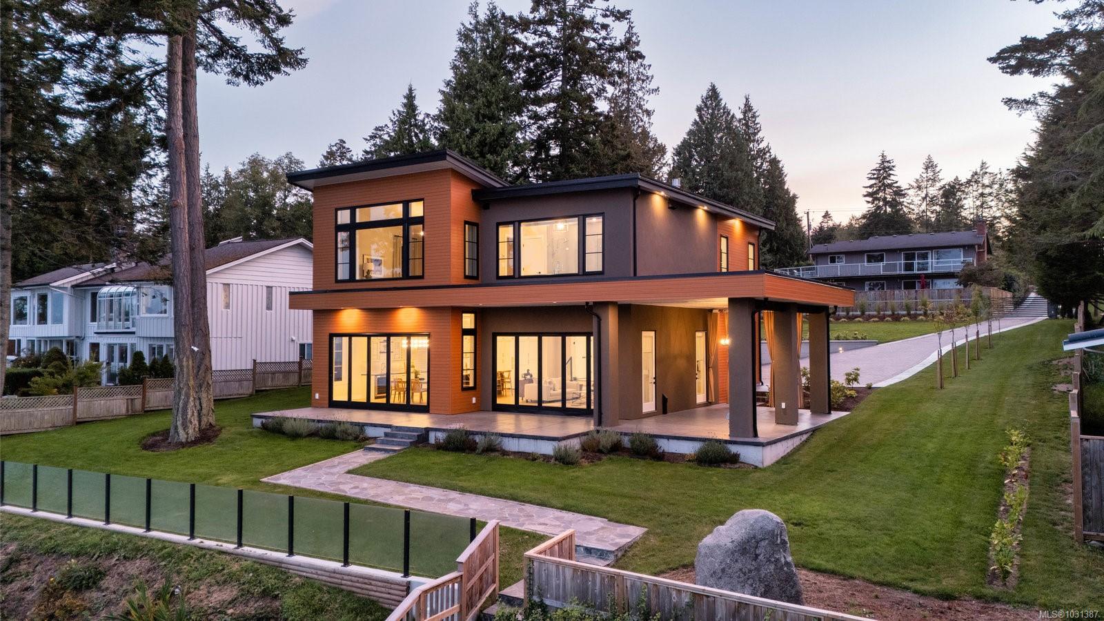 Additional image 2 of 8213 Lochside Drive, Central Saanich, BC, V8M 1T9