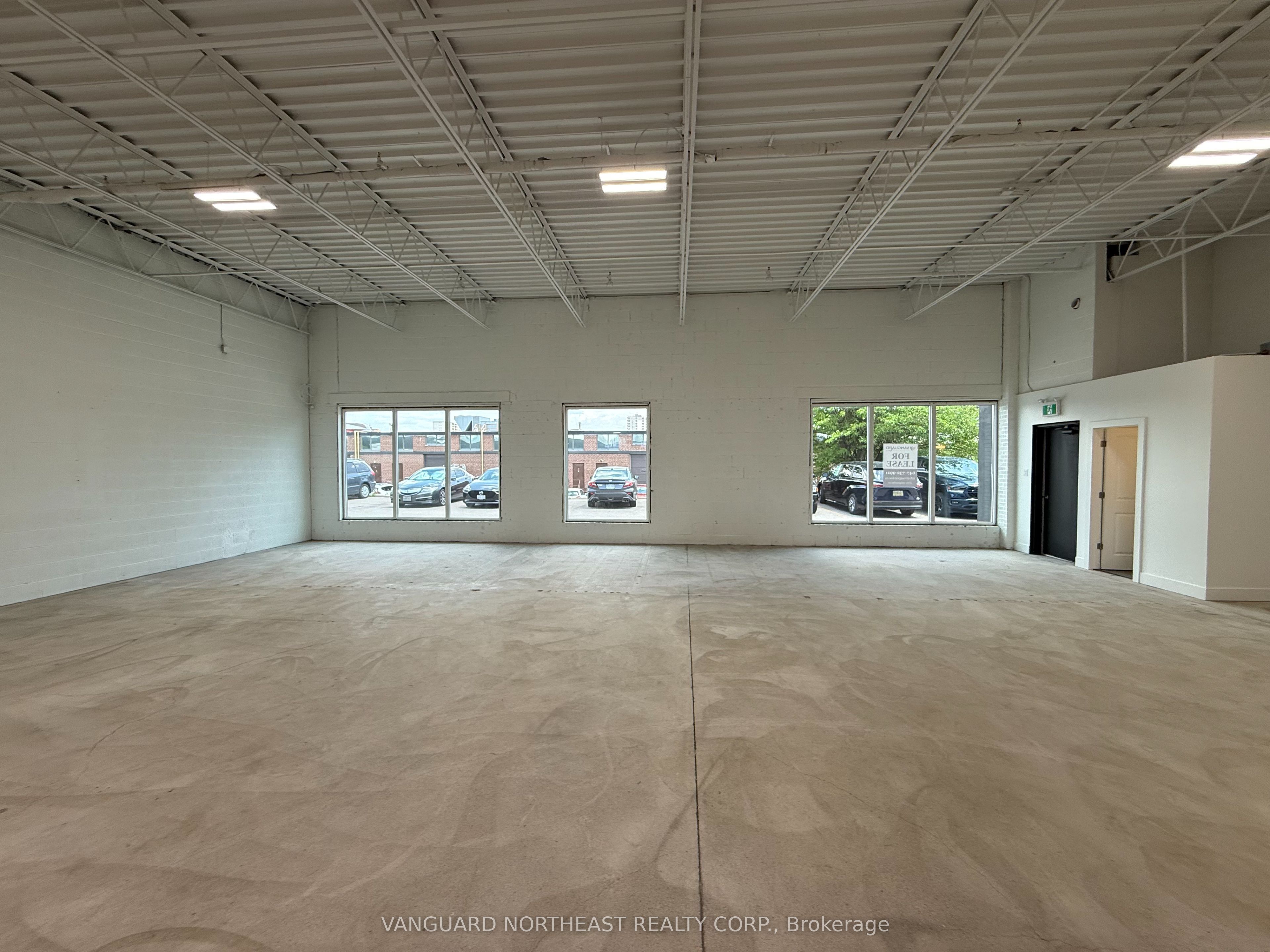 Additional image 3 of 3-1990 Ellesmere Road, Toronto, ON, M1H 2W2