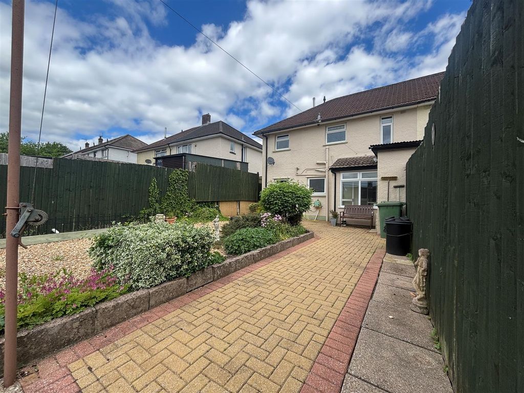Additional image 20 of 3 bed end terrace house for saleHeol Y Dderwen, Nantgarw, Cardiff CF15