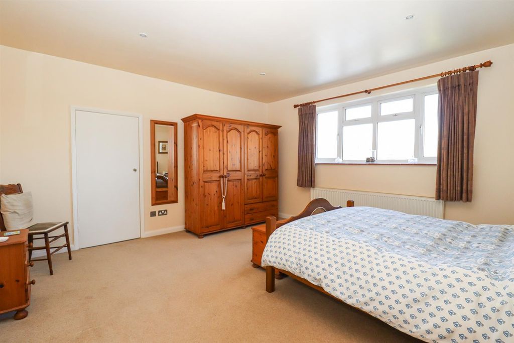 Additional image 19 of 4 bed detached house for saleSouth Cliff, Bexhill-On-Sea TN39