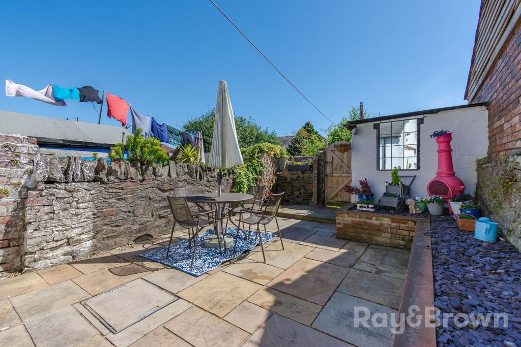 Additional image 40 of 4 bed terraced house for saleHawthorn Road East, Cardiff CF14
