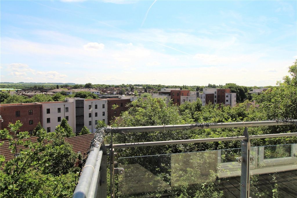 Additional image 12 of 2 bed flat for saleWinterthur Way, Basingstoke, Hampshire RG21