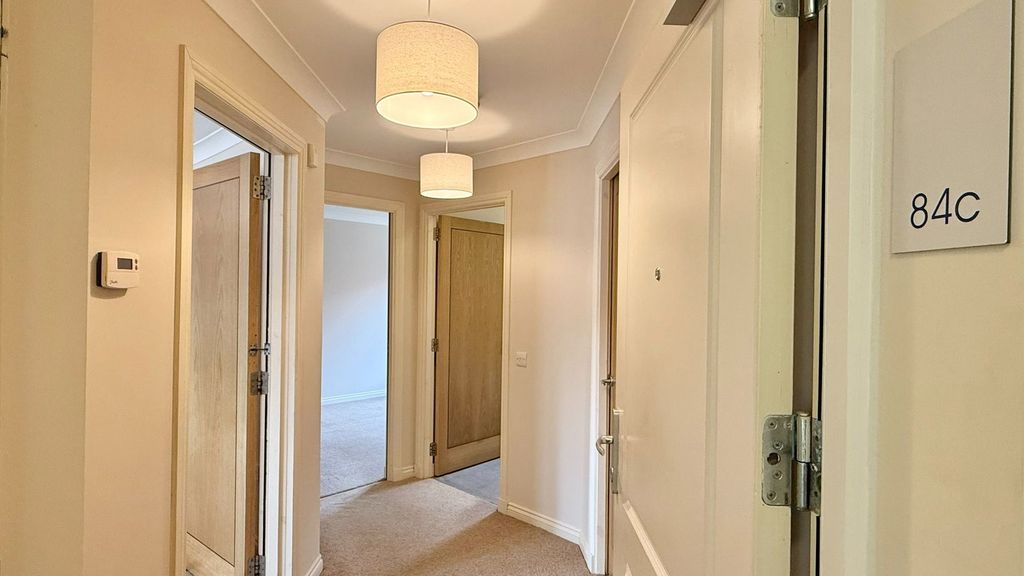 Additional image 2 of 2 bed flat for sale84c Fairfield Road, Inverness IV3