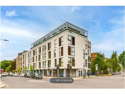 Trafalgar Point, London N1
