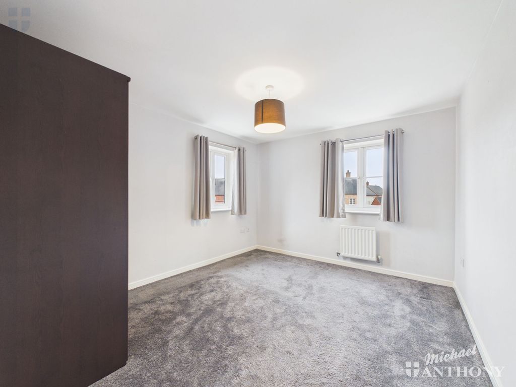 Additional image 4 of 2 bed maisonette for saleCardinal Drive, Aylesbury HP18