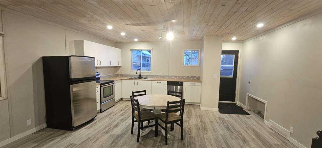 Additional image 4 of 5489 51 Avenue, Lacombe, AB, T4L 1K9