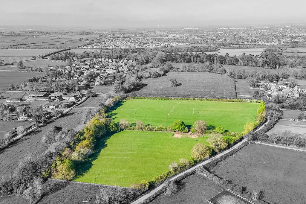 Land for saleUp To 10.25 Acres, Elvaston DE72