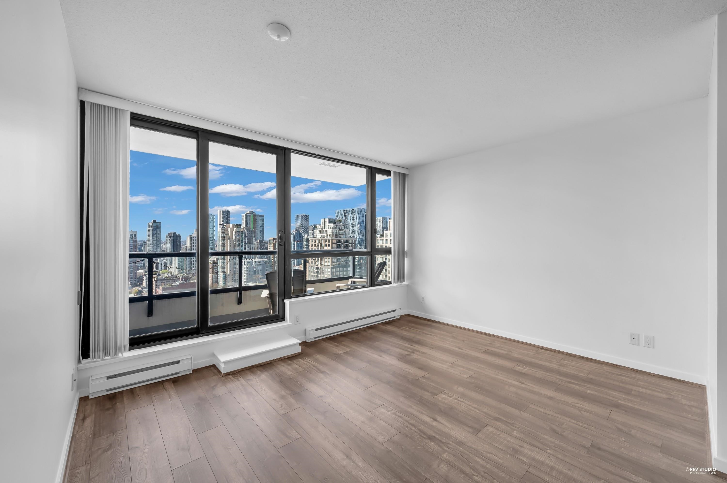 Additional image 4 of 2608-977 Mainland Street, Vancouver, BC, V6B 1T2