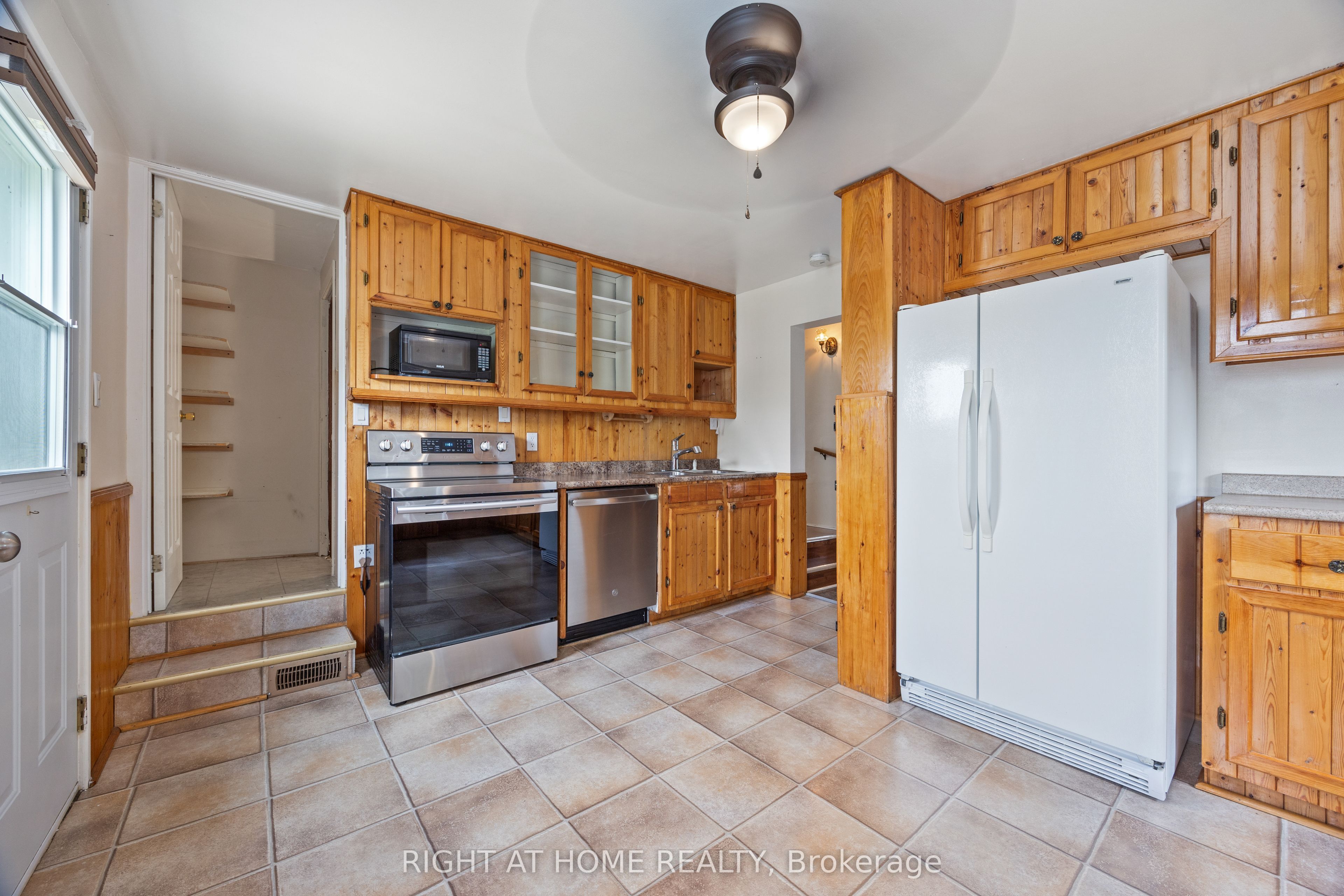 Additional image 6 of 221 Samuelson Street, Cambridge, ON, N1R 1K9