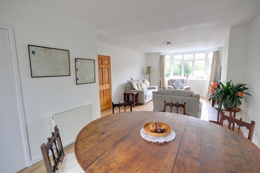 Additional image 3 of 3 bed semi-detached house for saleWoodlands Drive, Beverley HU17