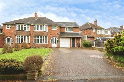 Chester Road, Kingshurst, Birmingham B36