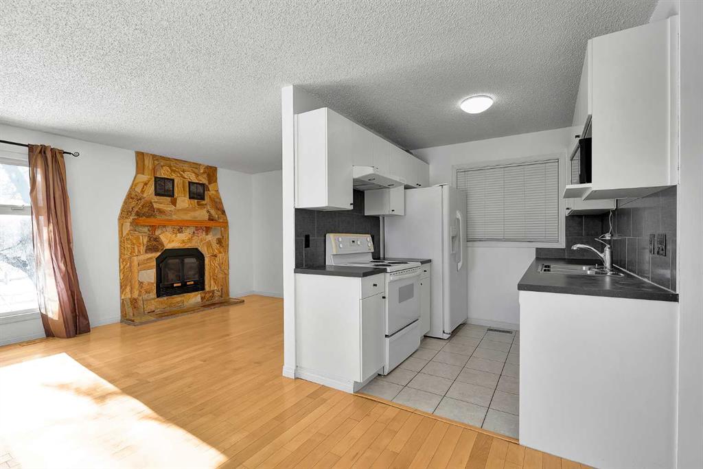 Additional image 5 of 295 Edgepark Boulevard NW, Calgary, AB, T3A4K4