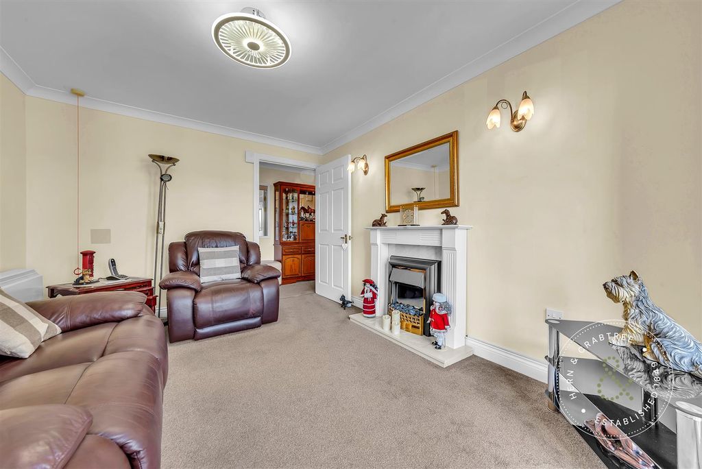 Additional image 3 of 1 bed flat for saleLatteys Close, Cardiff CF14