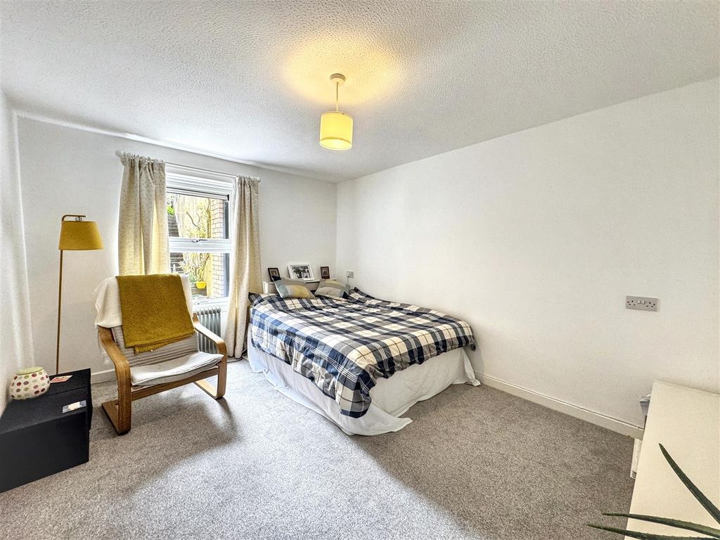 Additional image 9 of 2 bed flat for saleCwrt Pencraig, Newport NP20