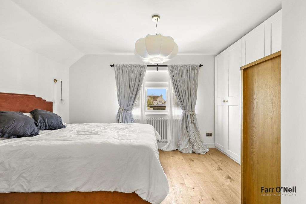 Additional image 20 of 4 bed semi-detached house for saleRoding Lane, Buckhurst Hill IG9