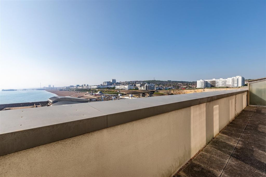 Additional image 14 of 4 bed flat for saleThe Boardwalk, Brighton Marina Village, Brighton BN2