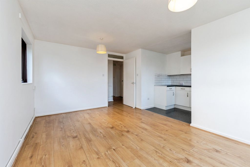 Additional image 2 of 1 bed flat for saleChiltern Road, Baldock SG7