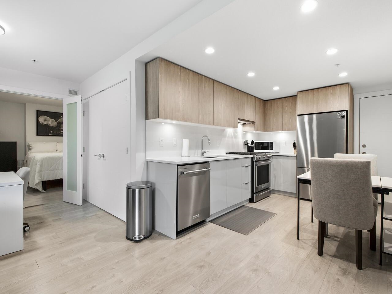 Additional image 6 of 118-108 8th Street E, North Vancouver, BC, V7L 0H1